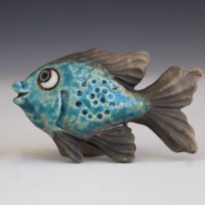 Mini Goldfish (swimming left)