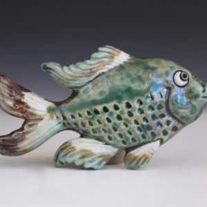 Small Goldfish (swimming right)